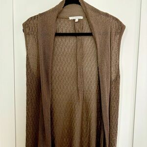 Vintage Charlotte Russe light summer knitted vest.